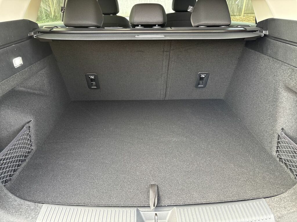 MG HS 1.5 T-gdi Se Suv Dct Euro 6 Ss 169 LF75WAB Silver #5