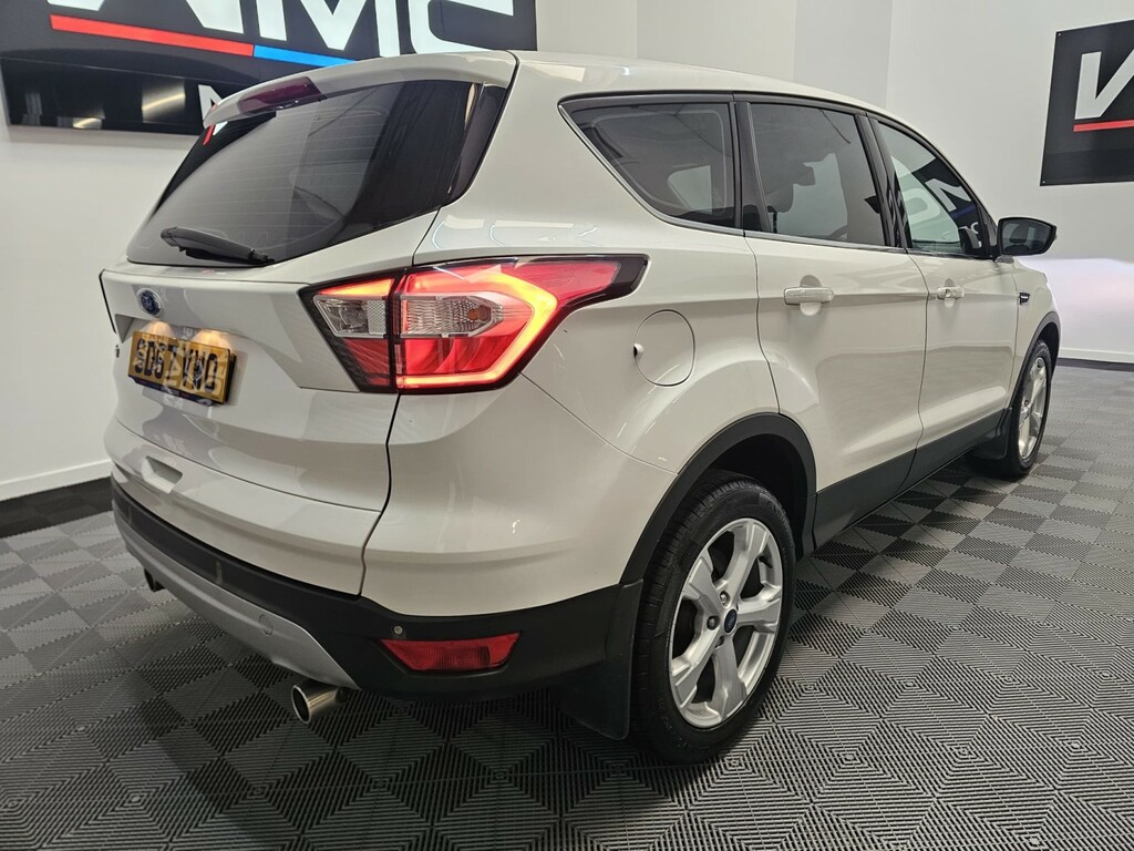 Ford Kuga 2.0 Tdci Titanium SD67VWO White #6