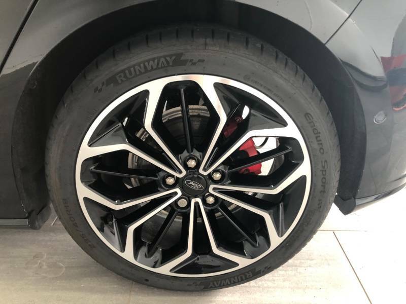 Ford Focus 1.0 Ecoboost Hybrid Mhev 155 St-line X Edition PJ72CYP Black #5