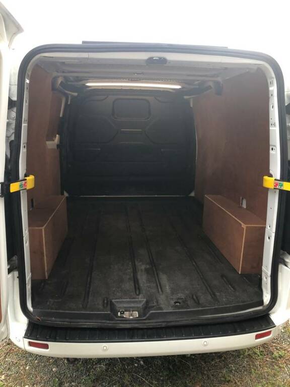 Ford Transit Custom 2.0 Ecoblue 130Ps Low Roof Limited Van - 2022 72 MF72ZYR White #6