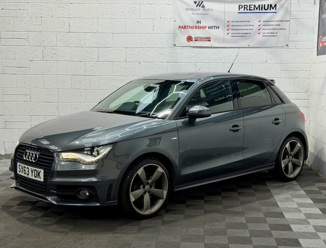 Audi A1 1.4 Tfsi Cod Black Edition Sportback S Tronic Euro SV63YOK Black #5