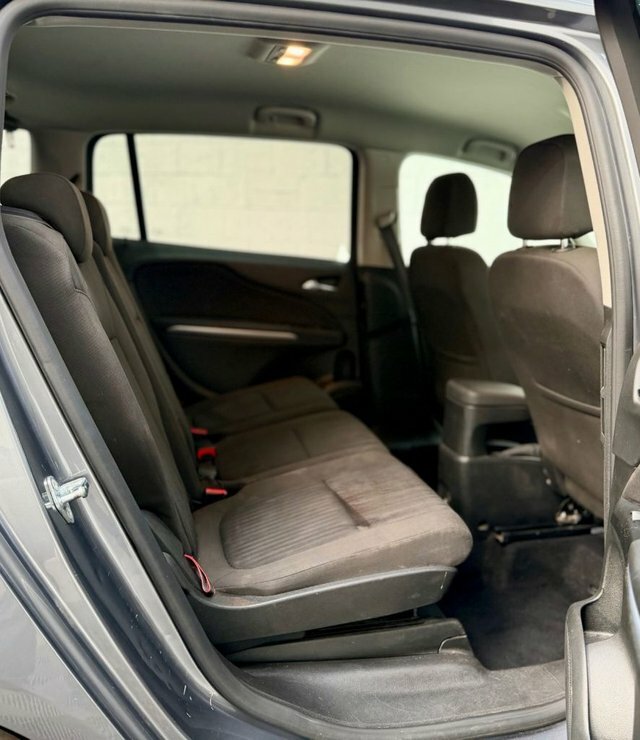Vauxhall Zafira Tourer 2.0 Cdti Sri Euro 5 Silver #24