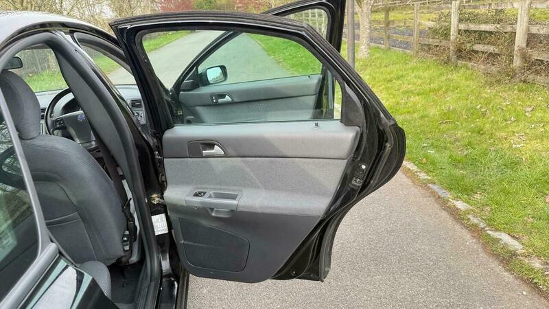 Volvo S40 1.8 Se Blue #22