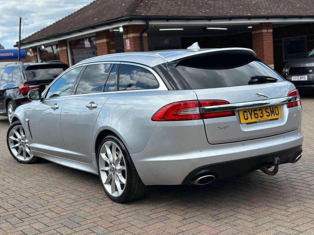 Jaguar XF 3.0 S Premium Luxury Sportbrake V6 D OY63SMO Silver #3