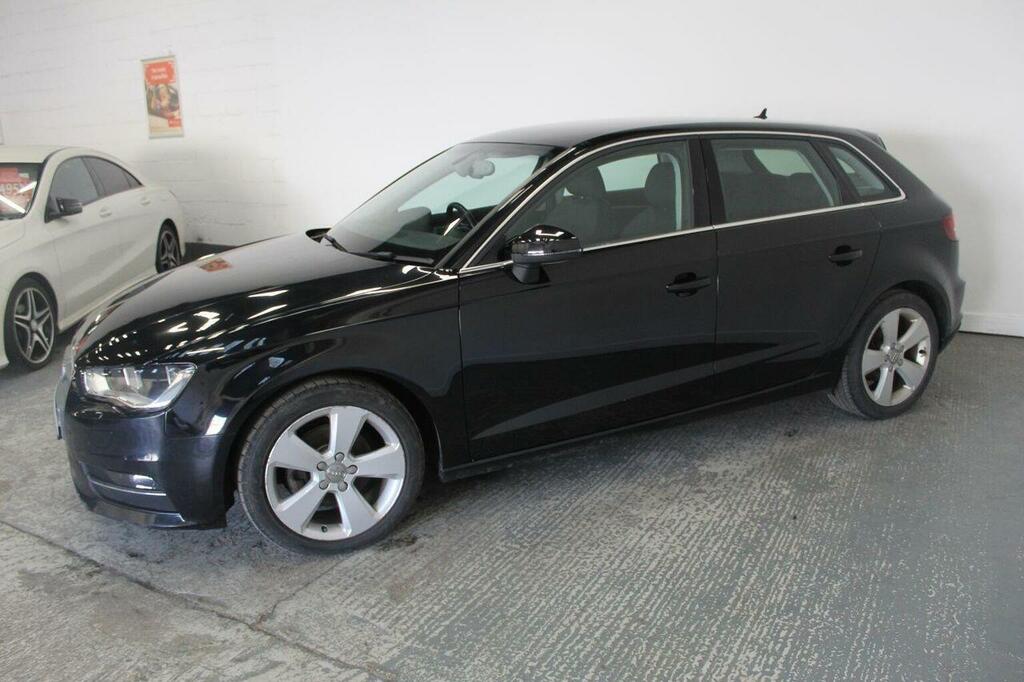 Audi A3 Hatchback 1.4 Tfsi Cod Sport Sportback Euro 6 Ss SL63WYP Black #4