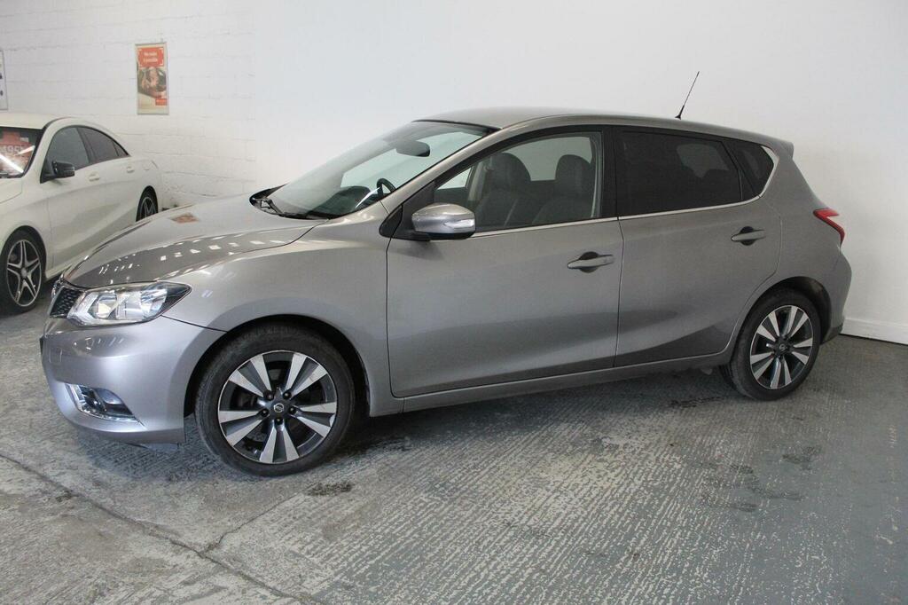 Nissan Pulsar Hatchback 1.2 Dig-t N-connecta Euro 6 Ss 2 Grey #4