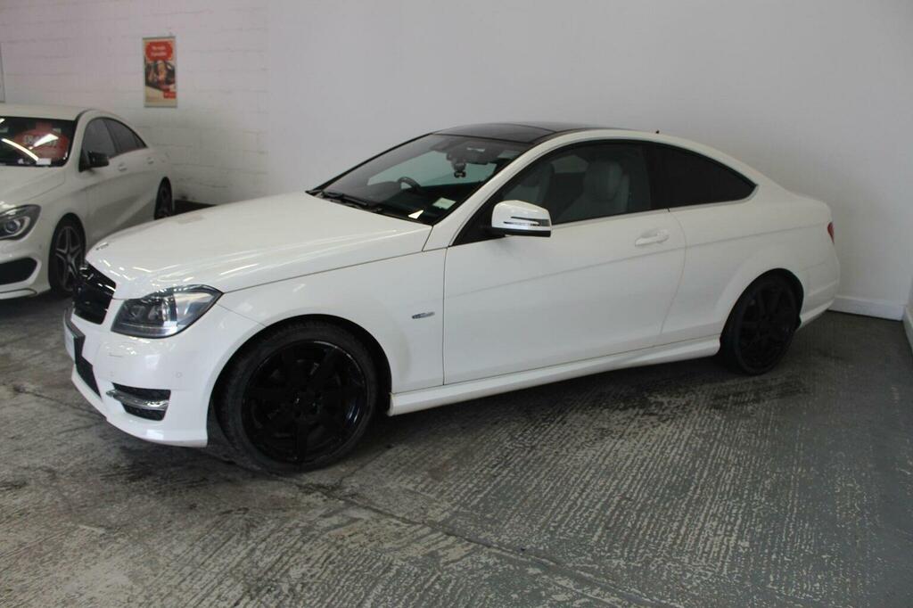 Mercedes-Benz C Class Coupe 2.1 C220 Cdi Blueefficiency Amg Sport G-tron SD12CCY White #4