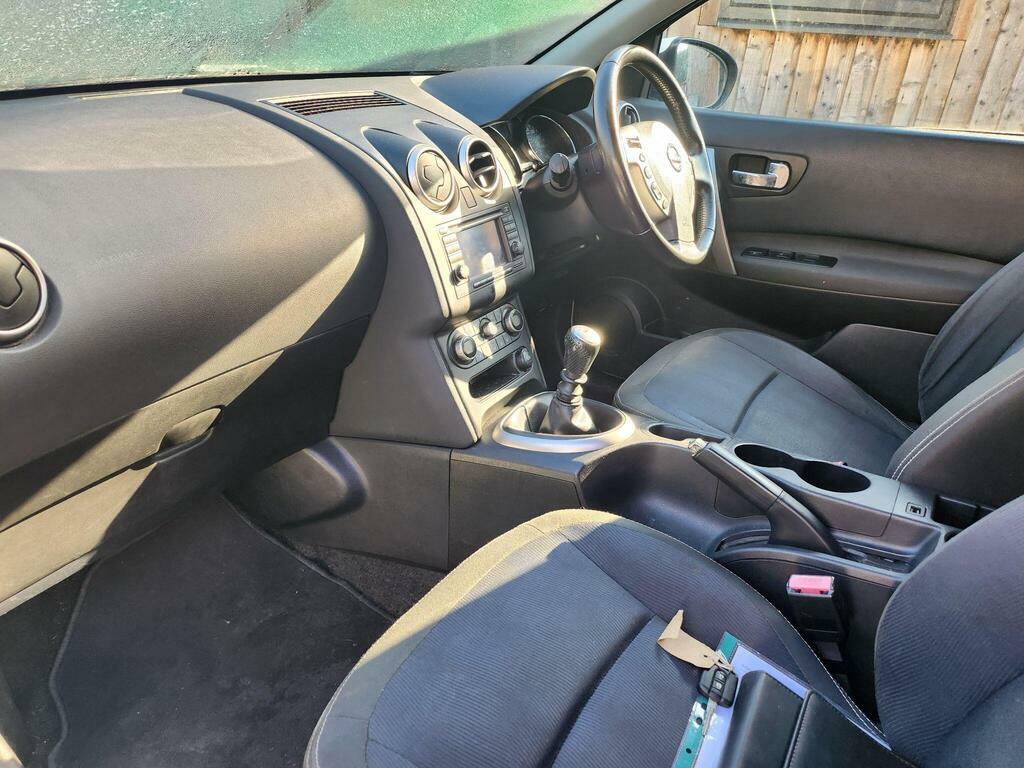 Nissan Qashqai 1.5 Dci N-tec 2Wd Euro 4 CA10YWS White #4