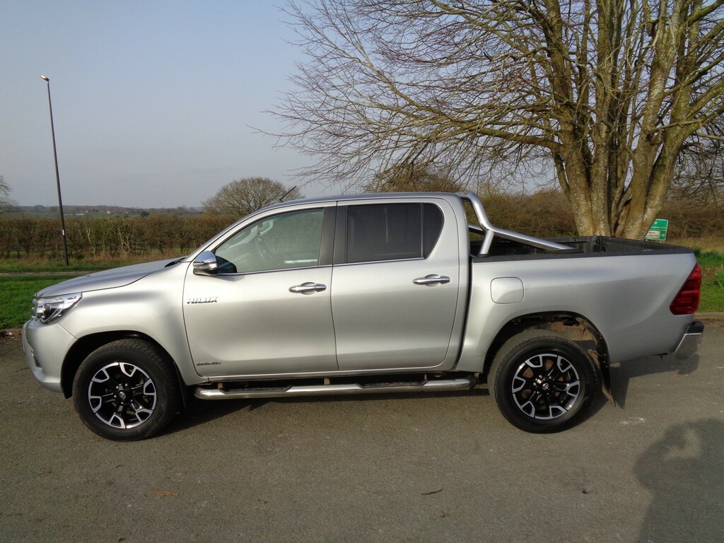 Toyota HILUX 2.4 D-4d Invincible X Silver #2