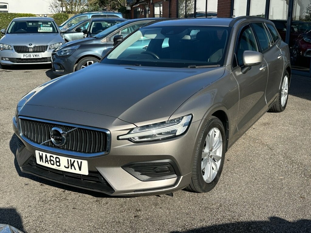 Volvo V60 2018 2.0 D4 Momentum Estate Euro 6 WA68JKV Grey #3