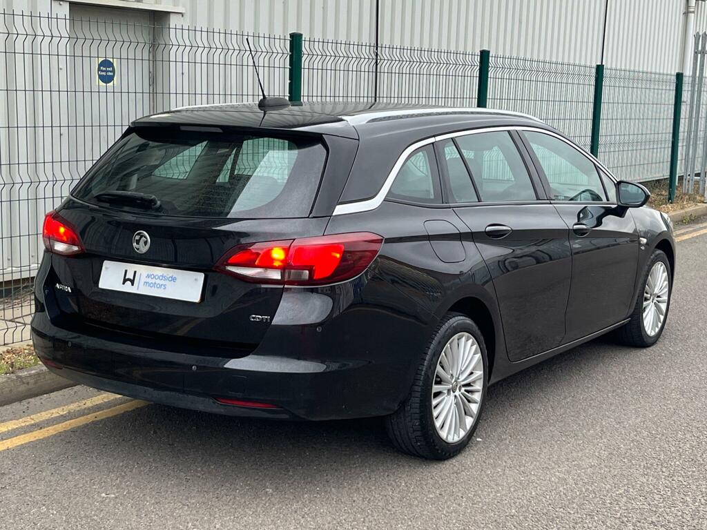 Vauxhall Astra 1.6 Cdti Elite Sports Tourer Euro 6 Black #2
