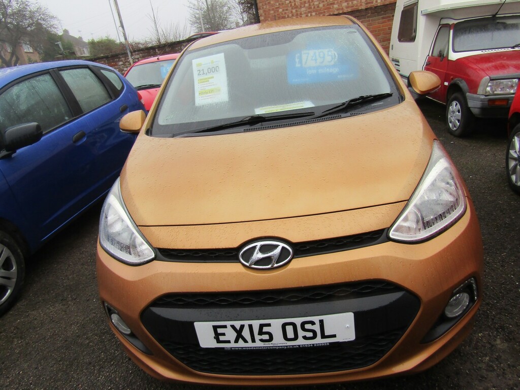 Hyundai I10 1.2 Premium One Lady Owner Only 21 000 Miles Fsh1 Orange #5