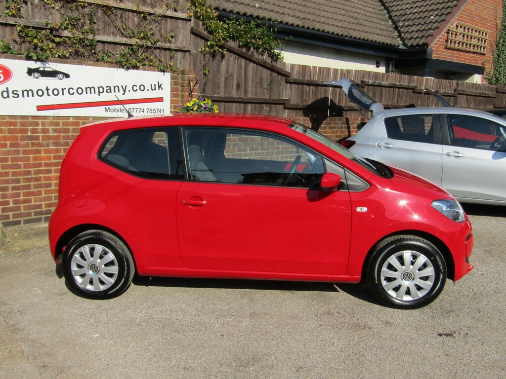 Volkswagen Up 1.0 Move Up One Former Keeper Only 40 000 Miles. LT65CUX Red #2
