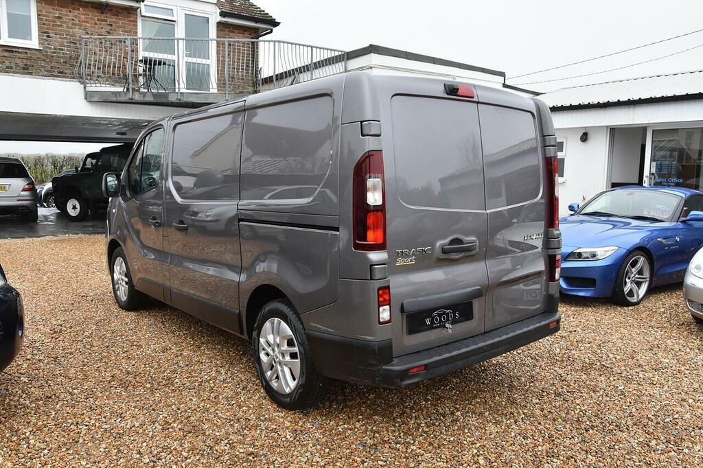 Renault Trafic 1.6 Dci Energy 27 Sport Nav Swb Standard Roof Euro FH18PZB Grey #6