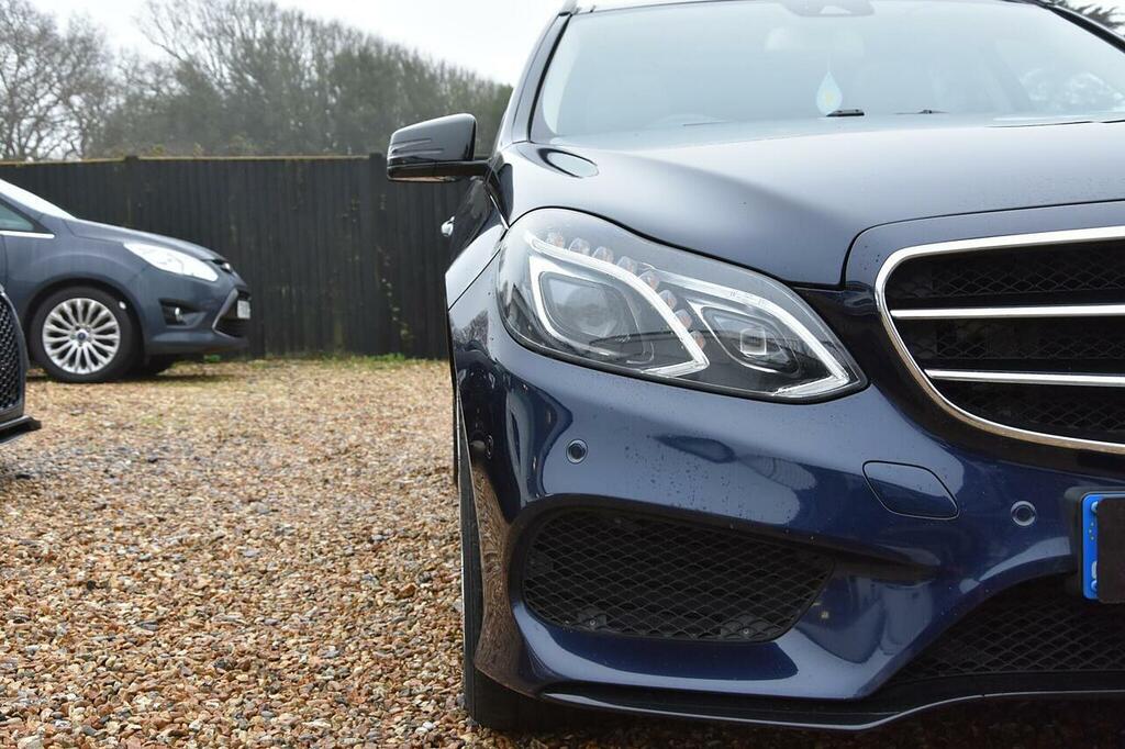 Mercedes-Benz E Class 2.1 E220 Bluetec Amg Night Edition Premium G-tro LX65OGT Blue #4