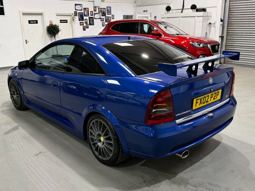 Vauxhall Astra 2L 888 Blue #2