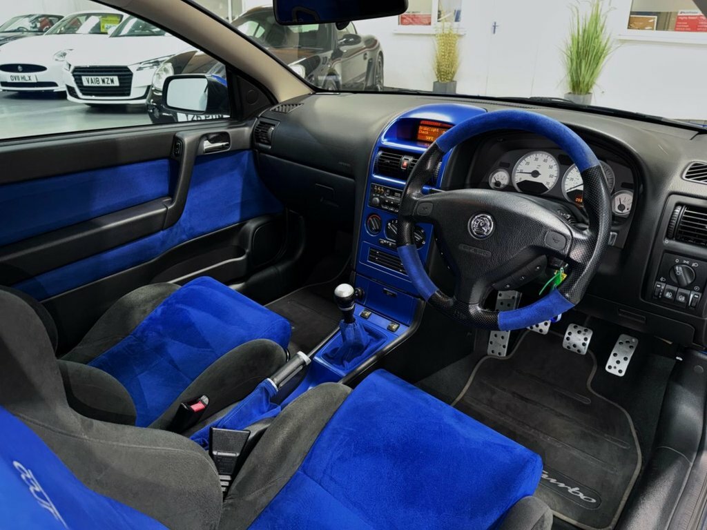 Vauxhall Astra 2L 888 Blue #3