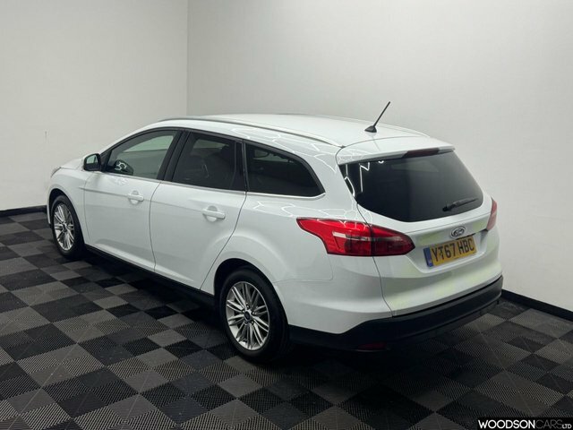 Ford Focus 2017 1.5 Tdci Zetec Edition Estate Manu YT67HBC White #2