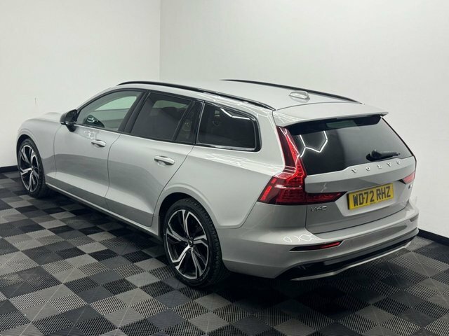 Volvo V60 2023 2.0 B4 Mhev Plus Estate Hybrid Dct WD72RHZ Silver #2