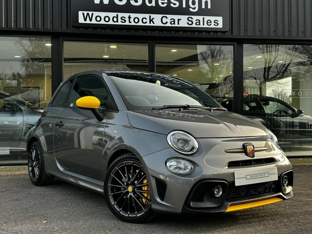 Abarth 695 Hatchback Yellow