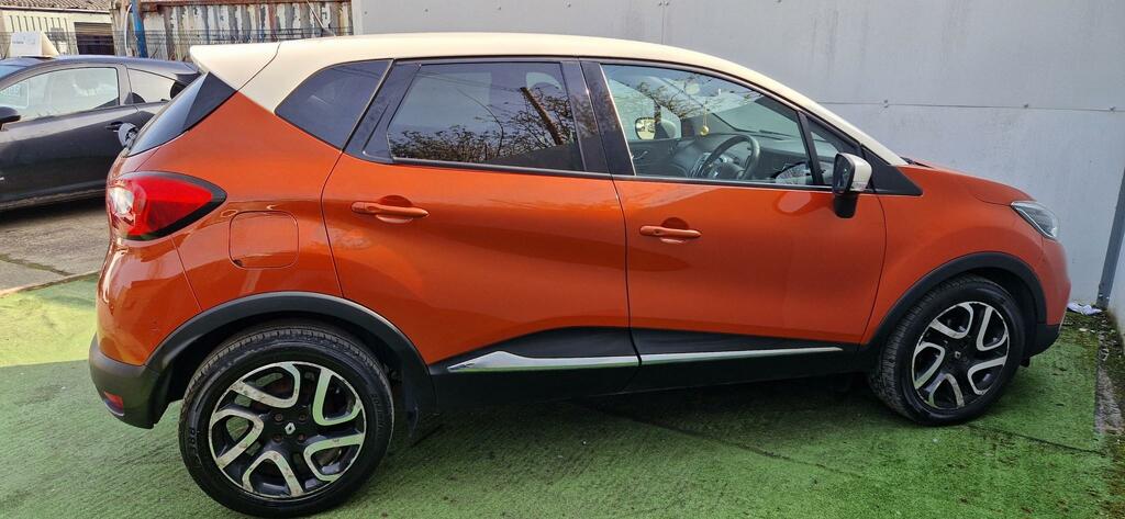 Renault Captur Dynamique S Nav Dci SE16WKJ Brown #6
