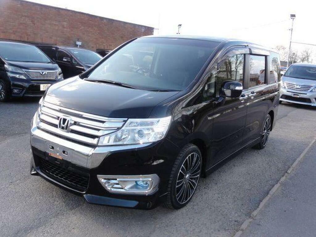 Honda StepWagon Spada Fresh Import 2.0 Black