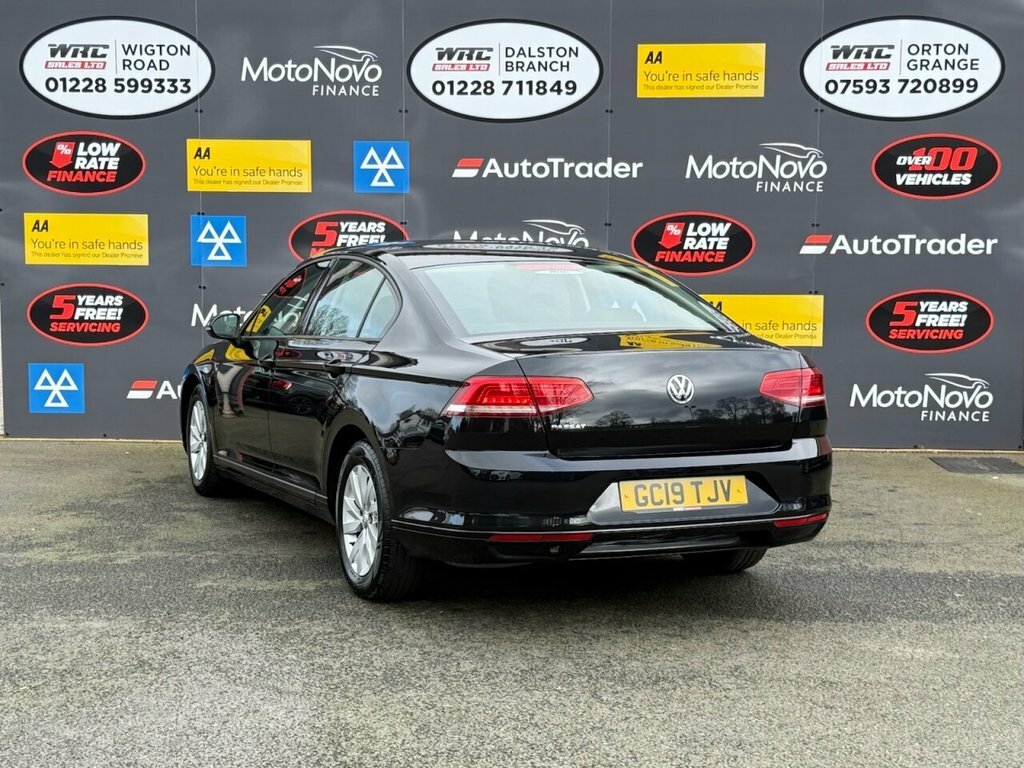 Volkswagen Passat 1.5L S GC19TJV Black #3