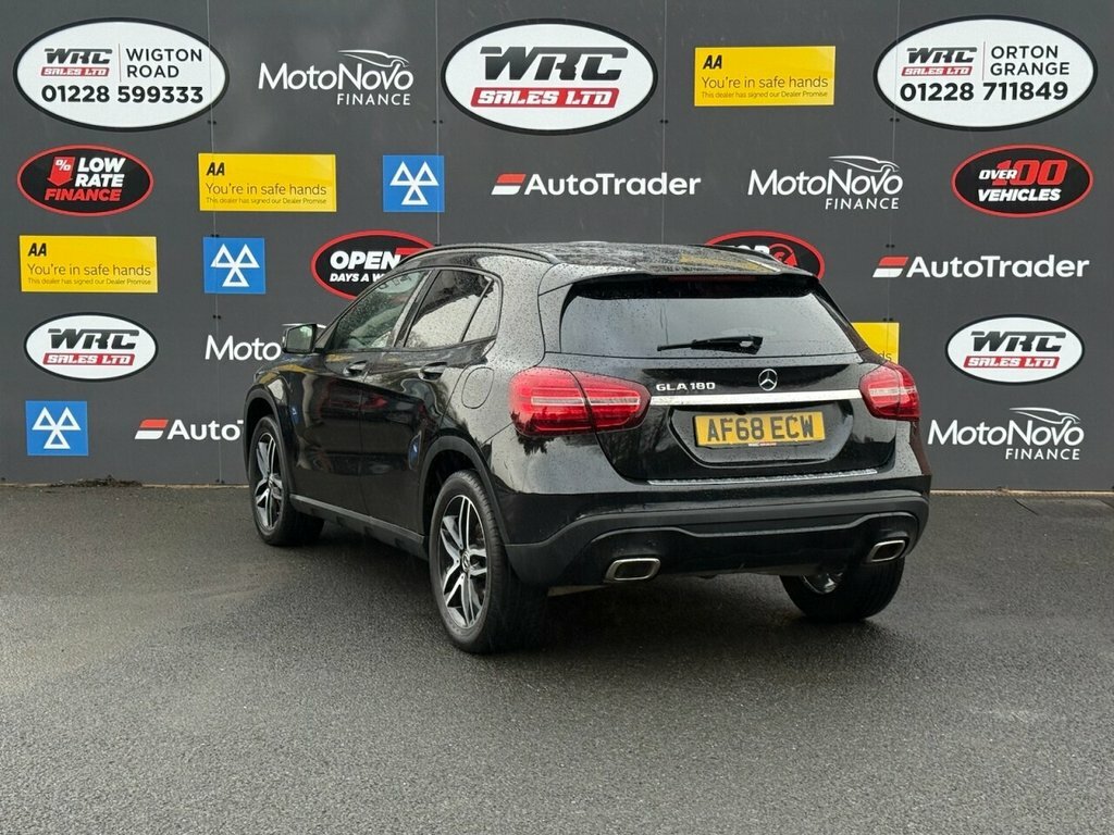 Mercedes-Benz GLA Class 1.6L Urban Edition AF68ECW Black #3