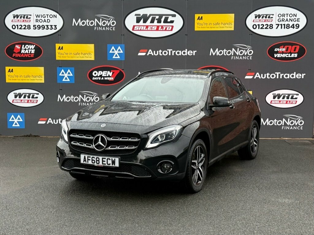 Mercedes-Benz GLA Class 1.6L Urban Edition Black