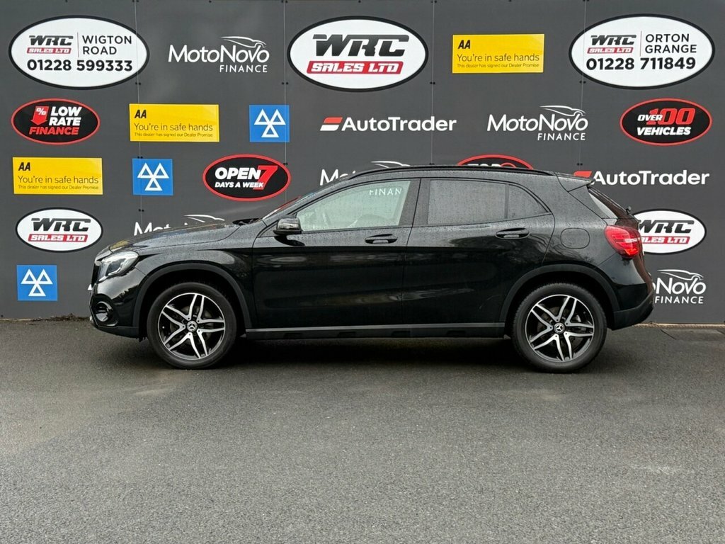 Mercedes-Benz GLA Class 1.6L Urban Edition AF68ECW Black #2