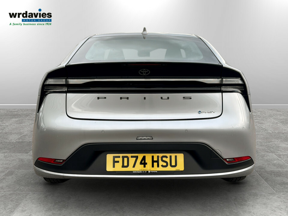 Toyota Prius 2.0 Phev Design Cvt FD74HSU Silver #6