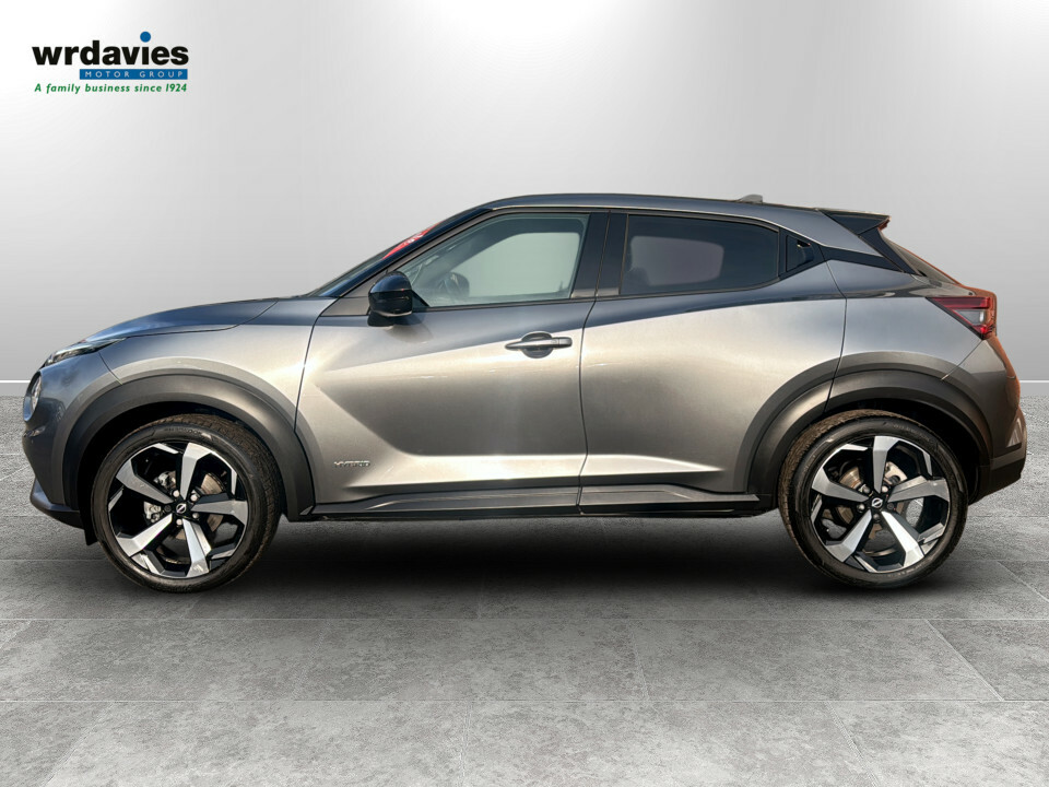 Nissan Juke 1.6 Hybrid Tekna RX73OGG Grey #4