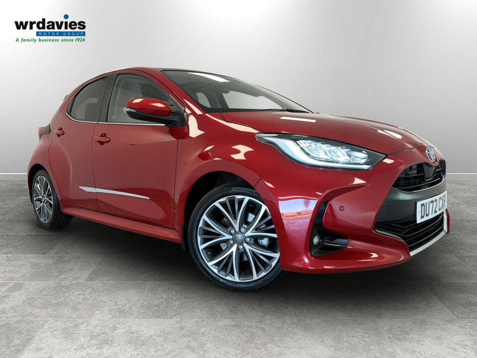 Toyota Yaris 1.5 Hybrid Excel Cvt Red