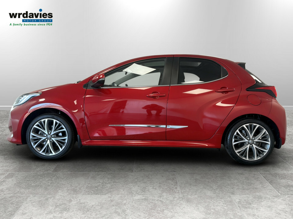 Toyota Yaris 1.5 Hybrid Excel Cvt DU72CXR Red #4