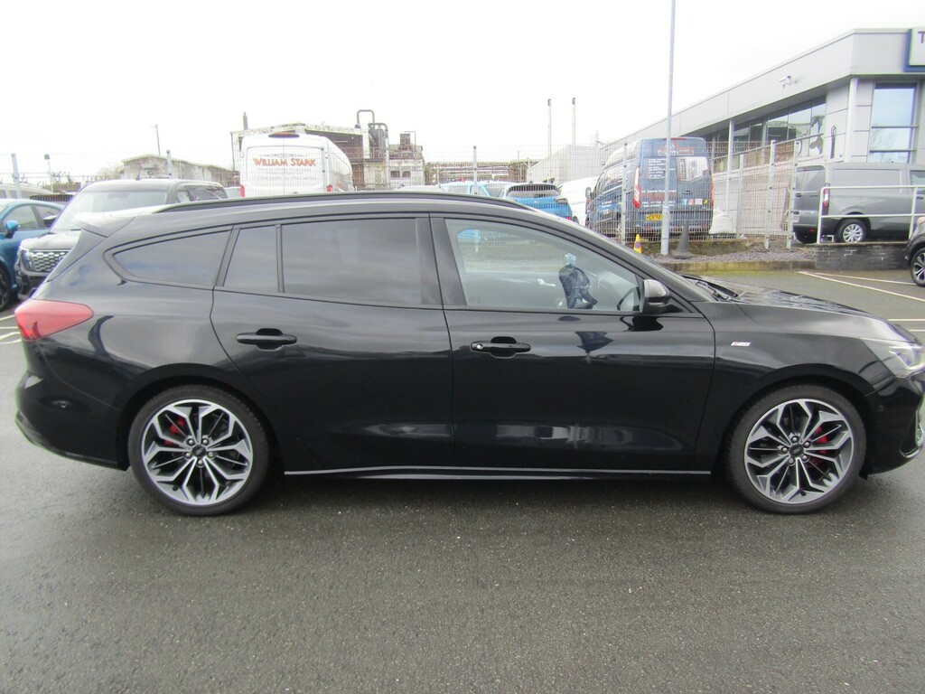 Ford Focus 1.0T Ecoboost Hybrid Mhev 155 St-line Vign Aut KR72CUY Black #2