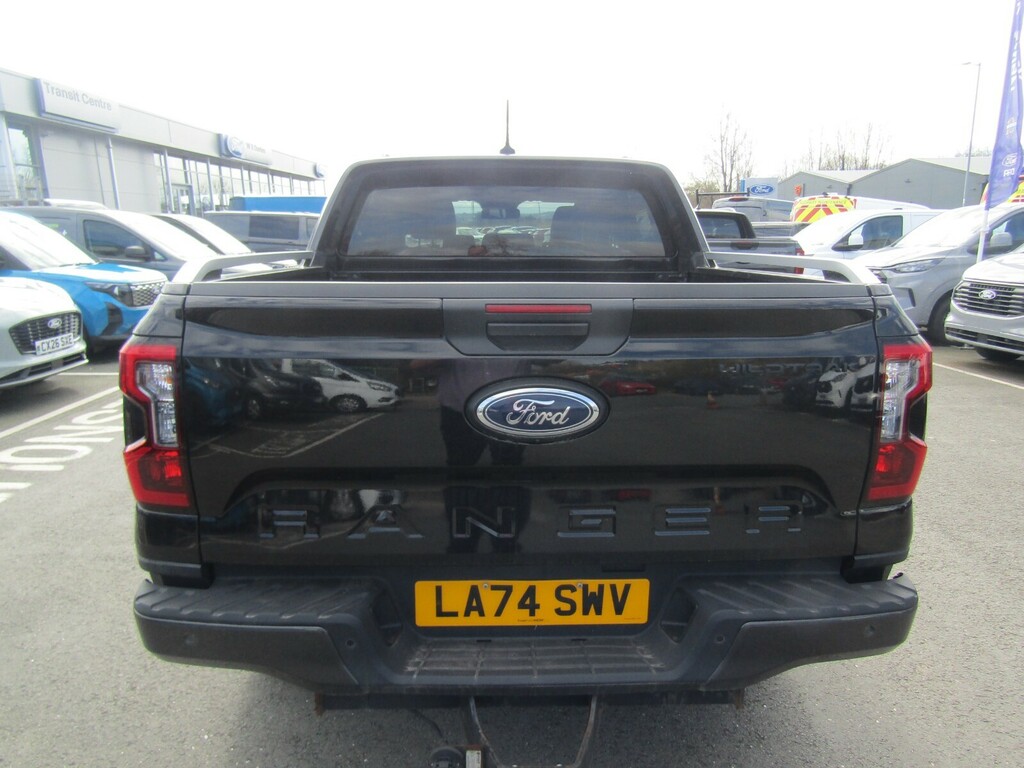 Ford Ranger Pick Up Double Cab Wildtrak 2.0 Ecoblue 205 LA74SWV Black #4