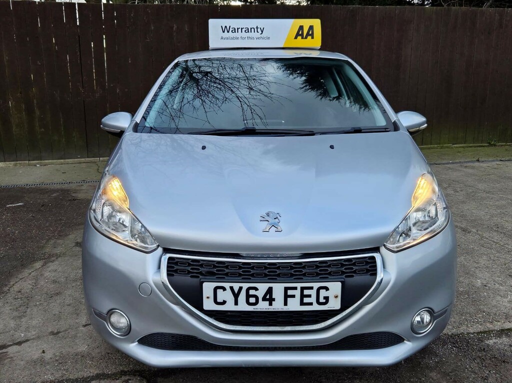 Peugeot 208 1.2 Vti Puretech Active Euro 5 CY64FEG Silver #2