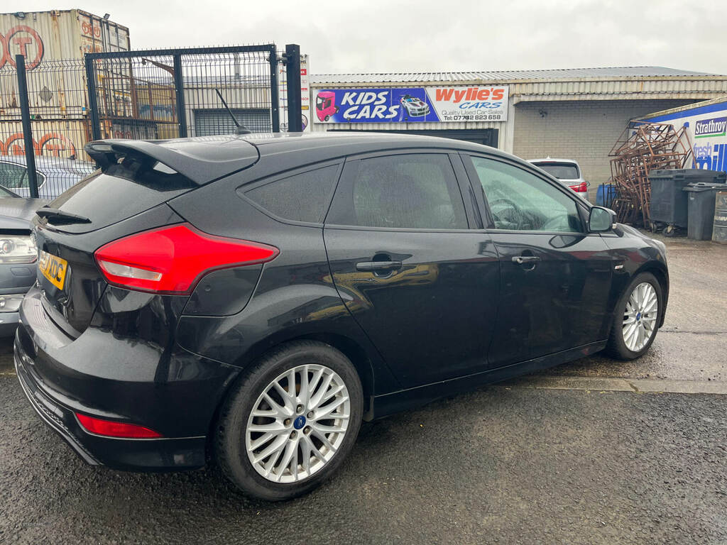 Ford Focus 1.5 Tdci 120 St-line FE17XDC Black #6