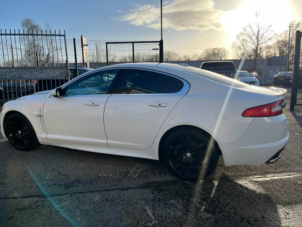 Jaguar XF 3.0D V6 S Premium Luxury LK60CSY White #6