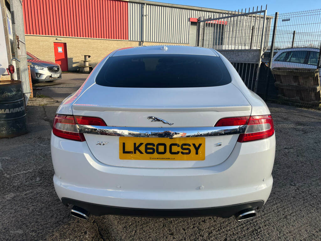 Jaguar XF 3.0D V6 S Premium Luxury LK60CSY White #4