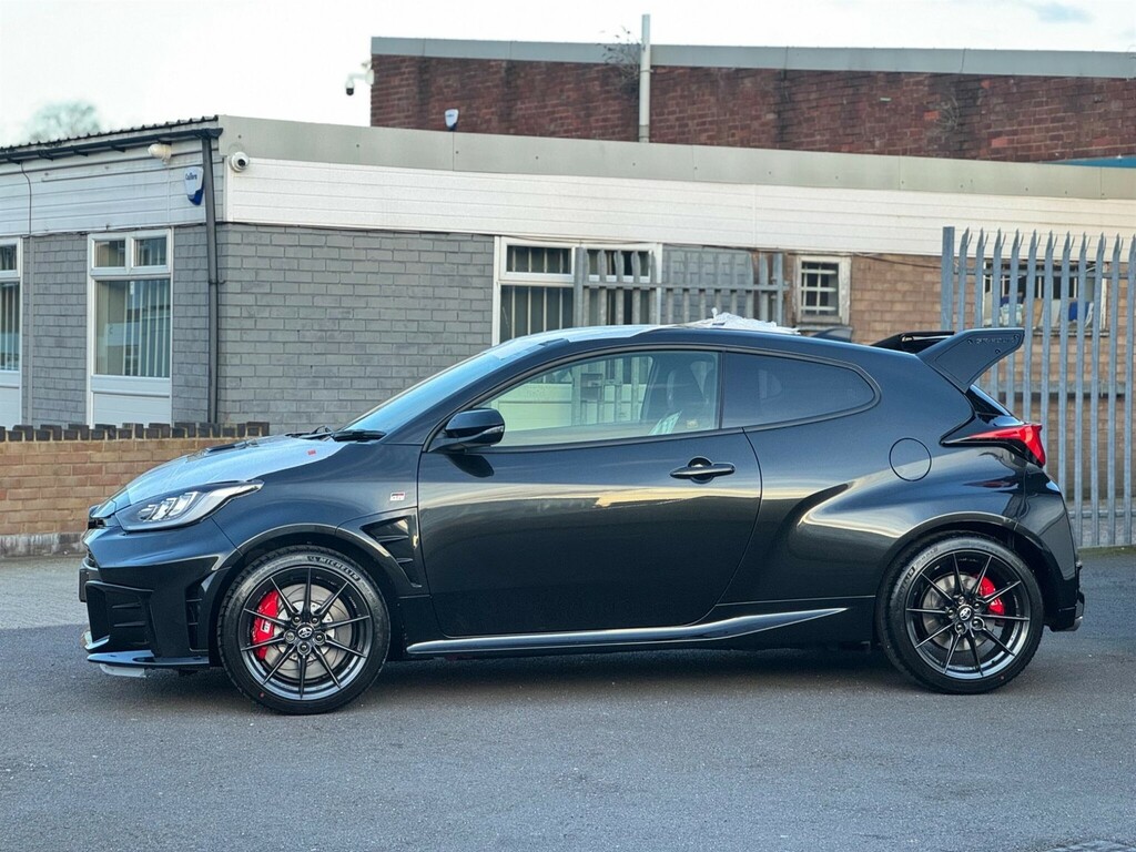 Toyota Yaris 1.6T Gr Aero Performance Awd Euro 6 Black #6