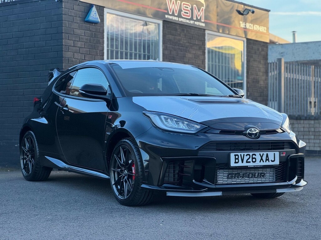 Toyota Yaris 1.6T Gr Aero Performance Awd Euro 6 Black #2