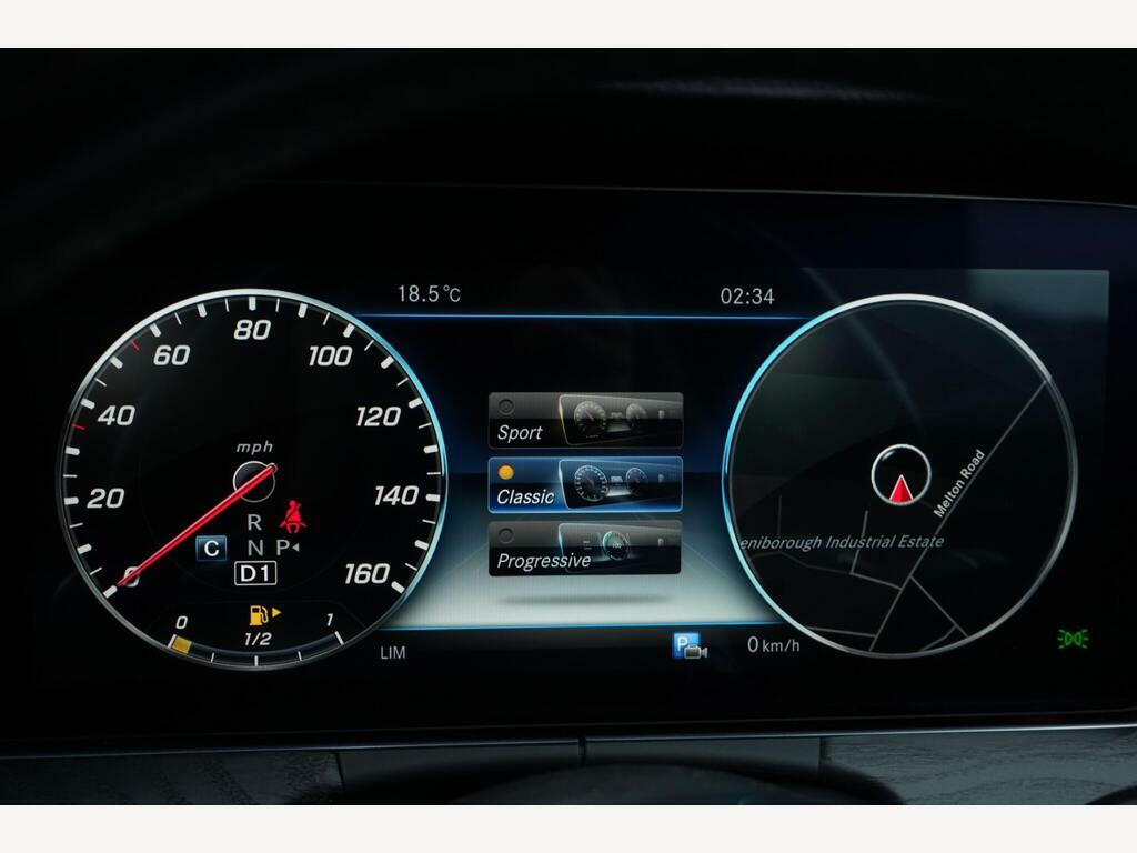Mercedes-Benz E Class 2.0 E220d Amg Line G-tronic Euro 6 S S WF69BUW Blue #4