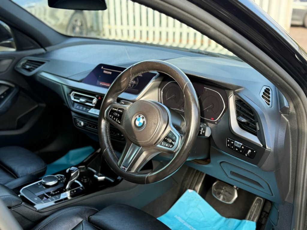 BMW 1 Series 116D M Sport VO20GHX Black #5