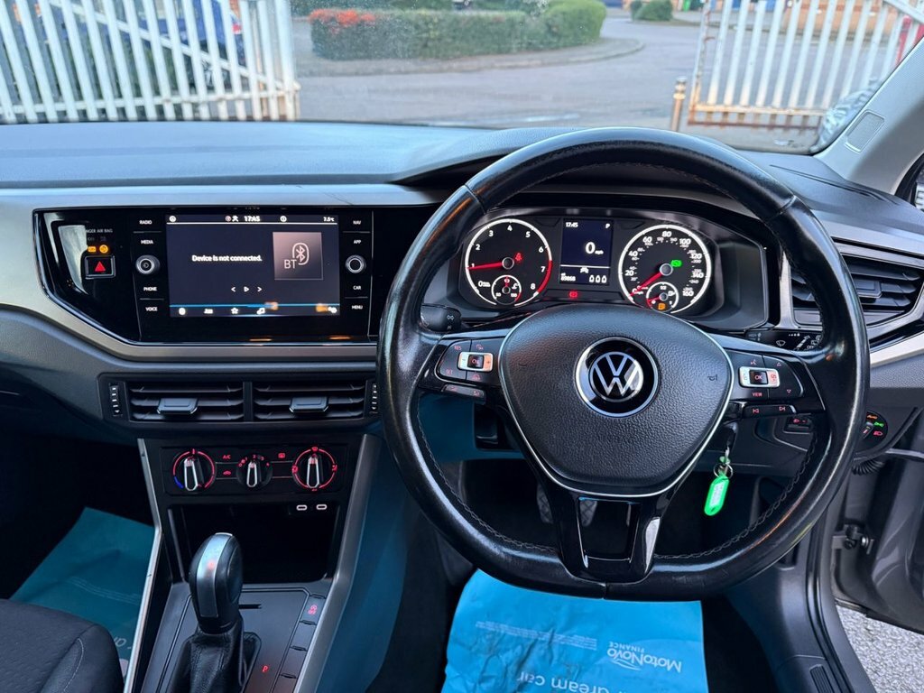 Volkswagen Polo 1L Match GJ71UUO Grey #6