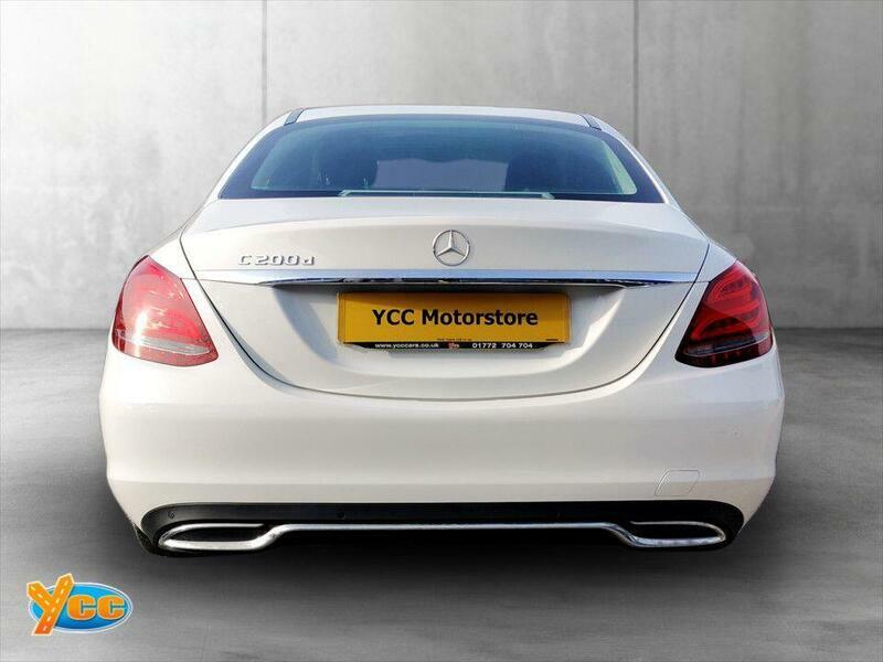 Mercedes-Benz C Class 1.6 C200d Sport Saloon G-tronic Euro 6 White #6