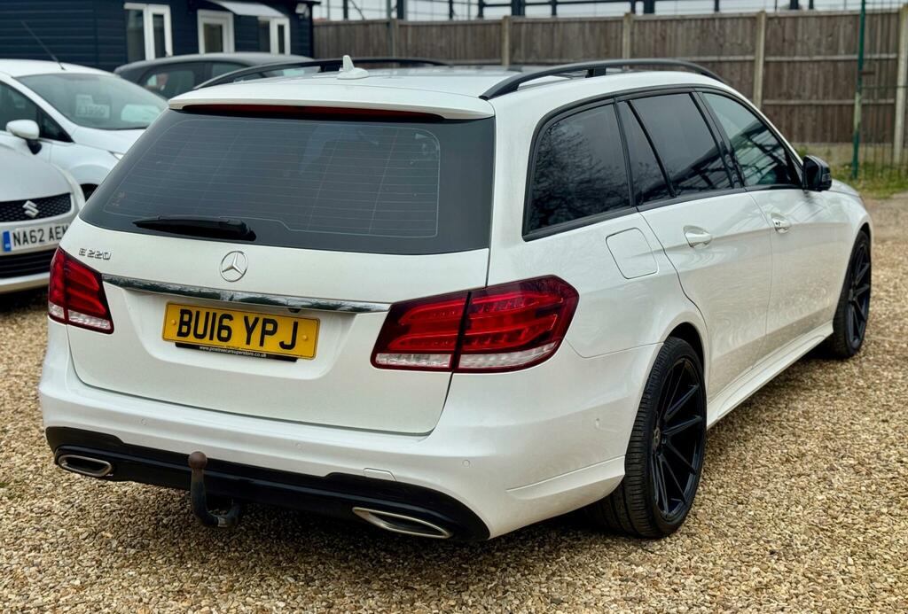 Mercedes-Benz E Class 2.1 E220 Bluetec Amg Night Edition Premium G-tro BU16YPJ White #4