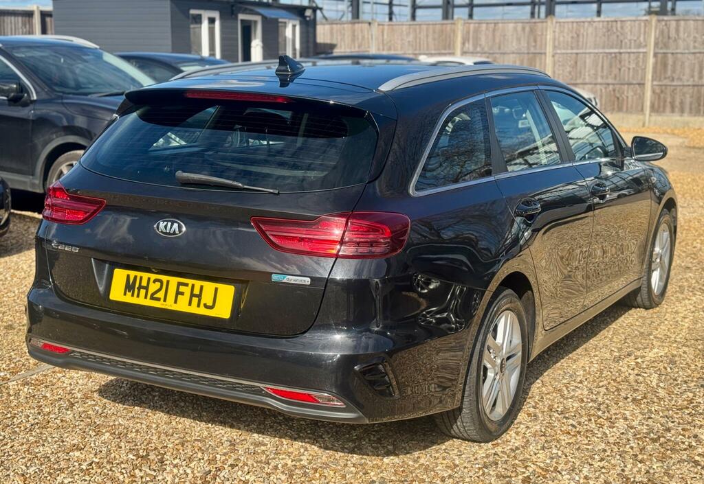 Kia Ceed 1.6 Crdi Mhev 2 Sportswagon Euro 6 Ss MH21FHJ Black #4