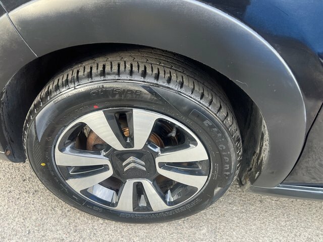 Citroen C3 2017 1.2 Puretech Feel Hatchback YH67DVL Black #4