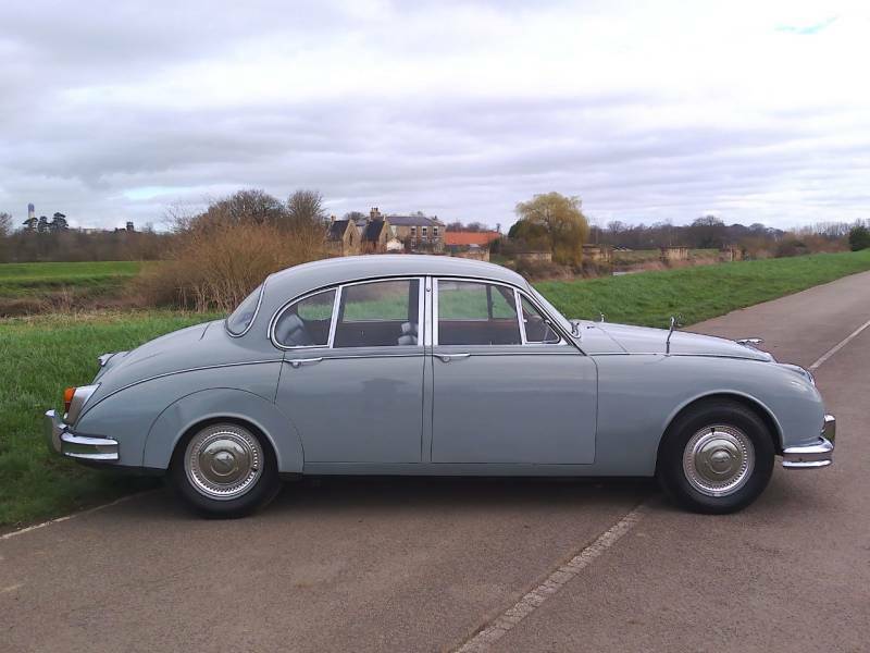 Jaguar Mark II 2.4240 - 1960 A Grey #5